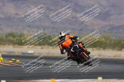 media/Nov-12-2023-SoCal Trackdays (Sun) [[5d1fba4e7d]]/Turn 14 (1035am)/